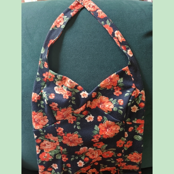 Modcloth Pinup Style floral wiggle pencil mini dress, bodycon, halter neck, sm. - Picture 4 of 4